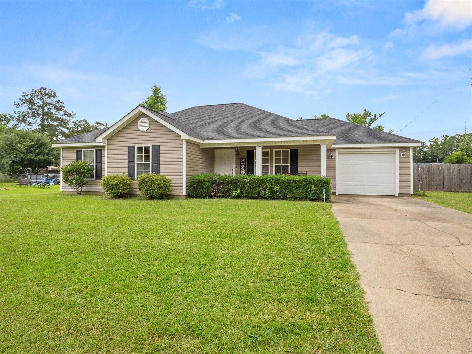 142 Calvary Missionary Church Rd, DeRidder, LA 70634