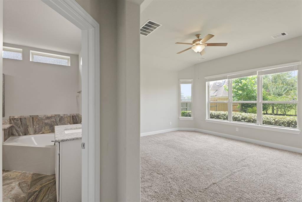 2131 Cranbrook Ridge Lane, Sugar Land, TX 77479