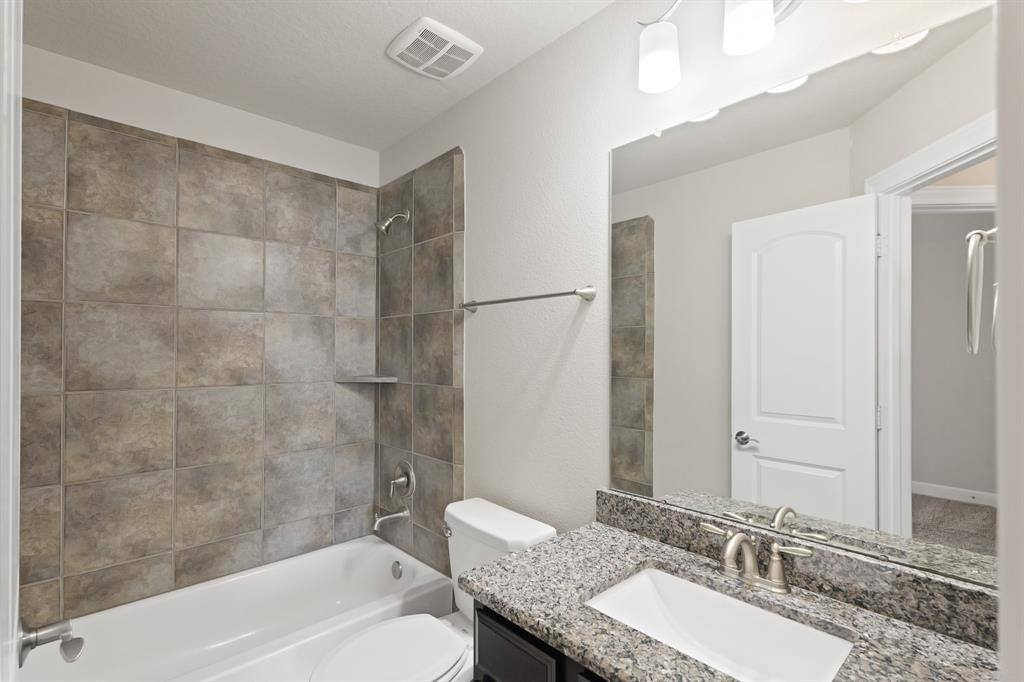 2131 Cranbrook Ridge Lane, Sugar Land, TX 77479