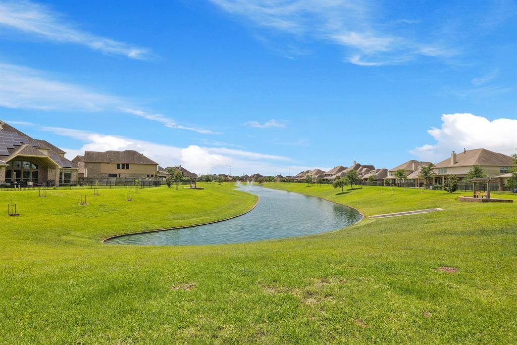 2131 Cranbrook Ridge Lane, Sugar Land, TX 77479