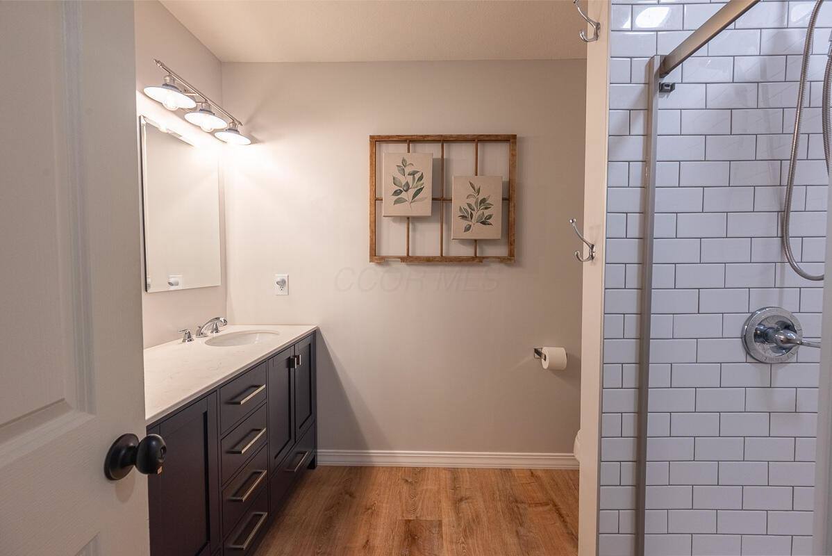 7553 Daisy Lane, Lewis Center, OH 43035