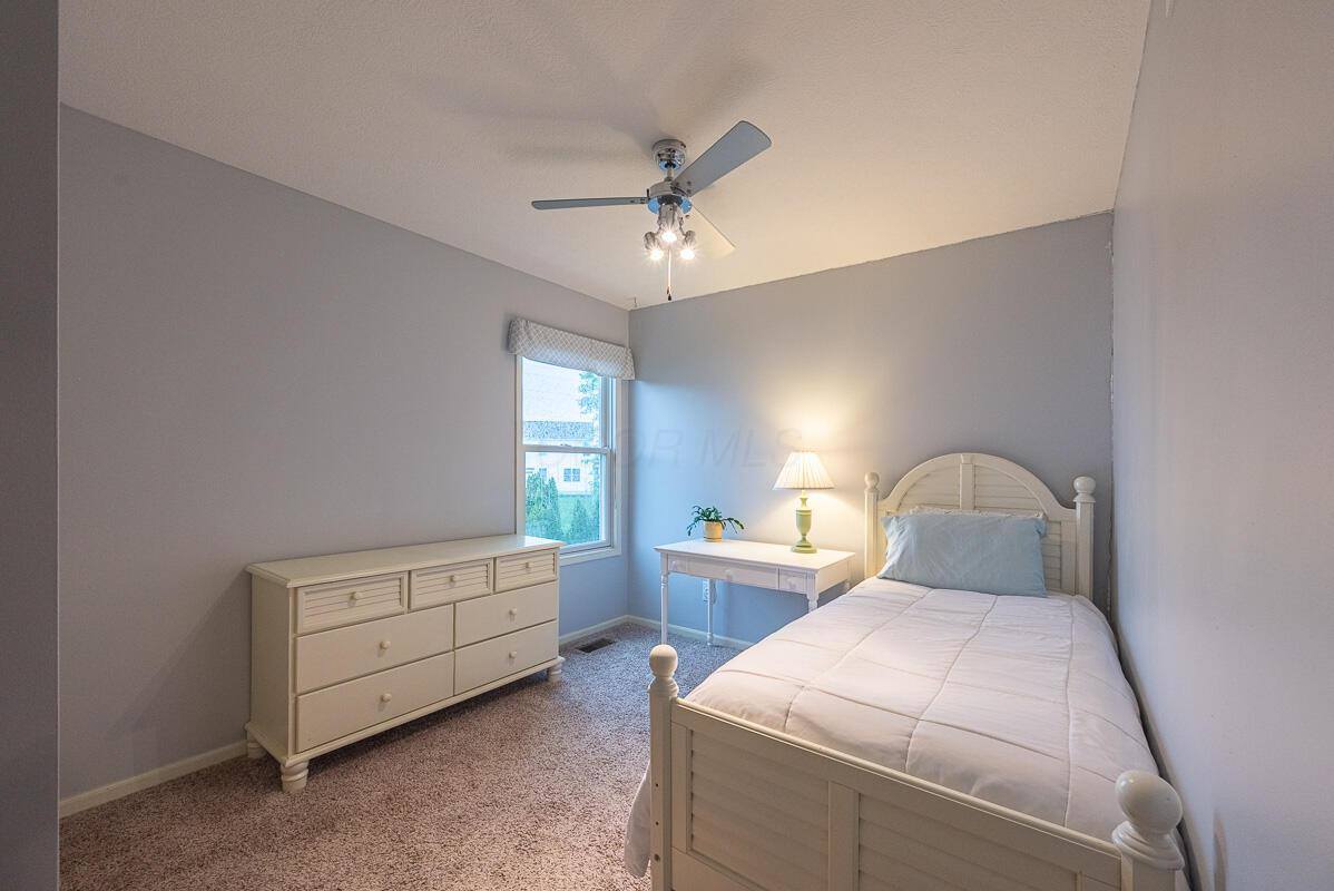 7553 Daisy Lane, Lewis Center, OH 43035