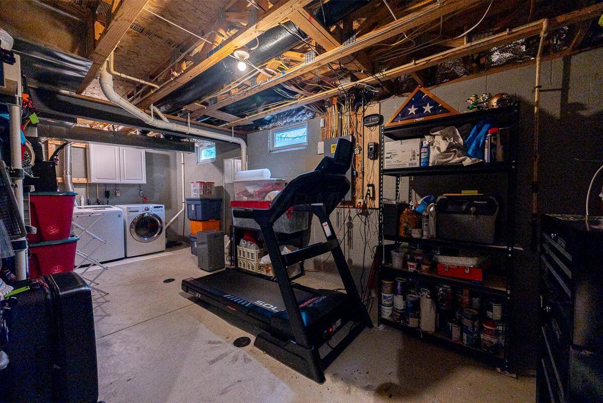 7553 Daisy Lane, Lewis Center, OH 43035