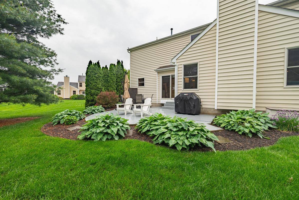 7553 Daisy Lane, Lewis Center, OH 43035