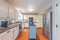 7553 Daisy Lane, Lewis Center, OH 43035