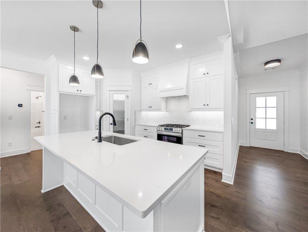 32 Westmorland Drive, Bella Vista, AR 72714