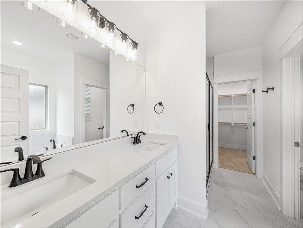 32 Westmorland Drive, Bella Vista, AR 72714