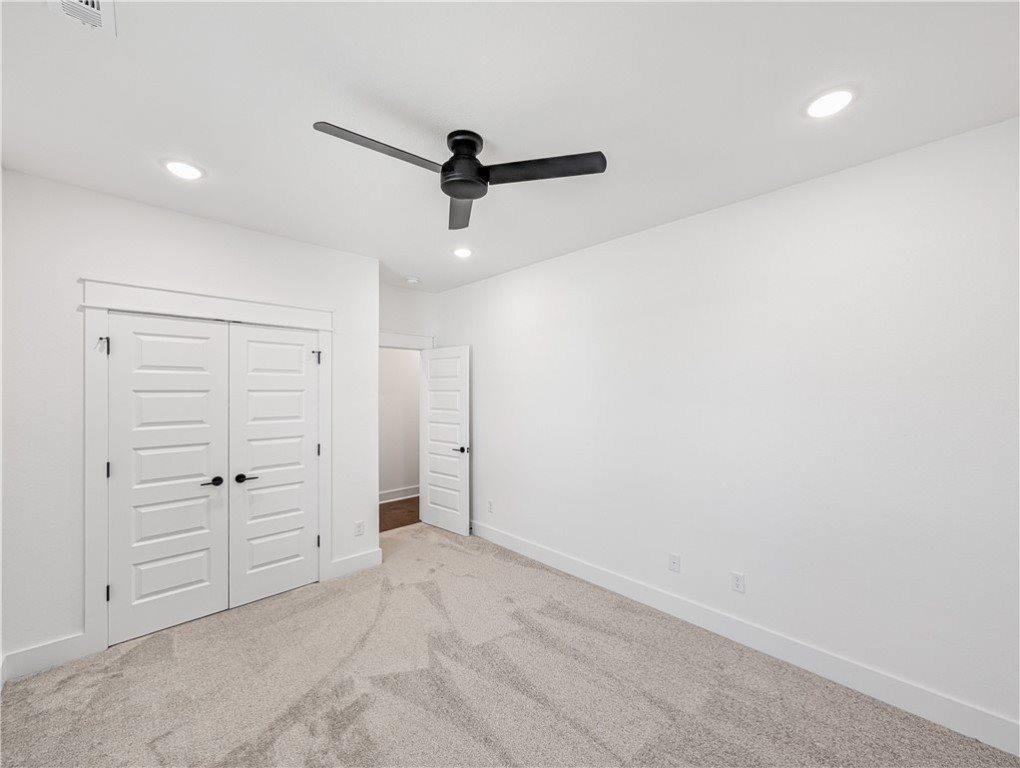 32 Westmorland Drive, Bella Vista, AR 72714