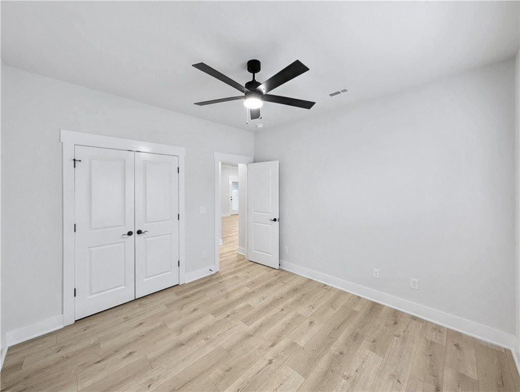 5 Newmilns Lane, Bella Vista, AR 72715