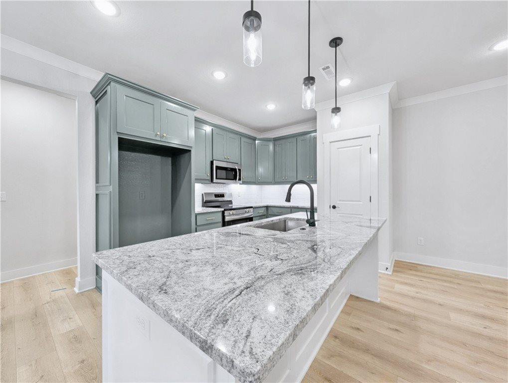 5 Newmilns Lane, Bella Vista, AR 72715