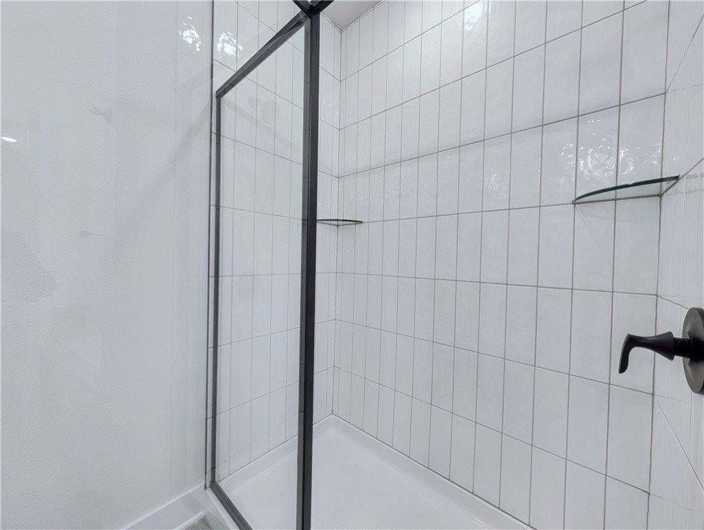 13 Epping Drive, Bella Vista, AR 72714