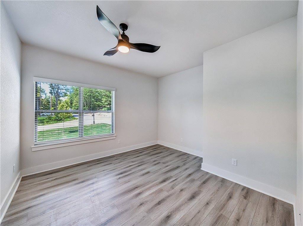 13 Epping Drive, Bella Vista, AR 72714