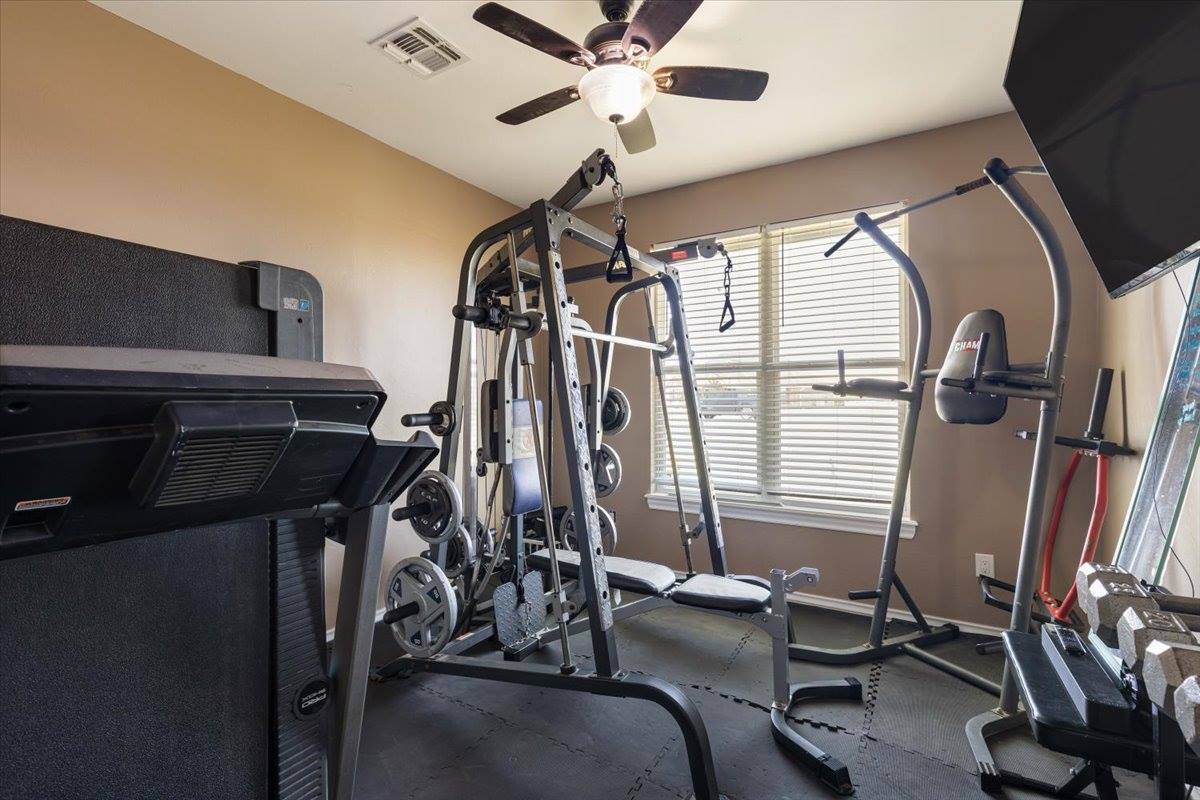 141 SW Elk Creek Loop, Cache, OK 73527