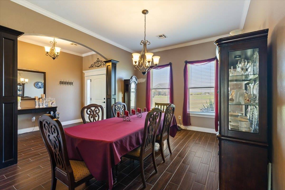 141 SW Elk Creek Loop, Cache, OK 73527