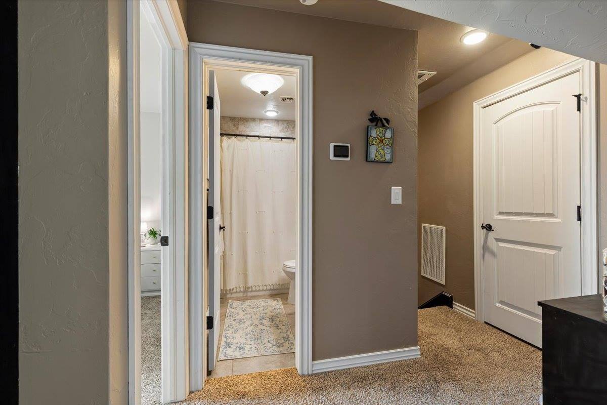 141 SW Elk Creek Loop, Cache, OK 73527