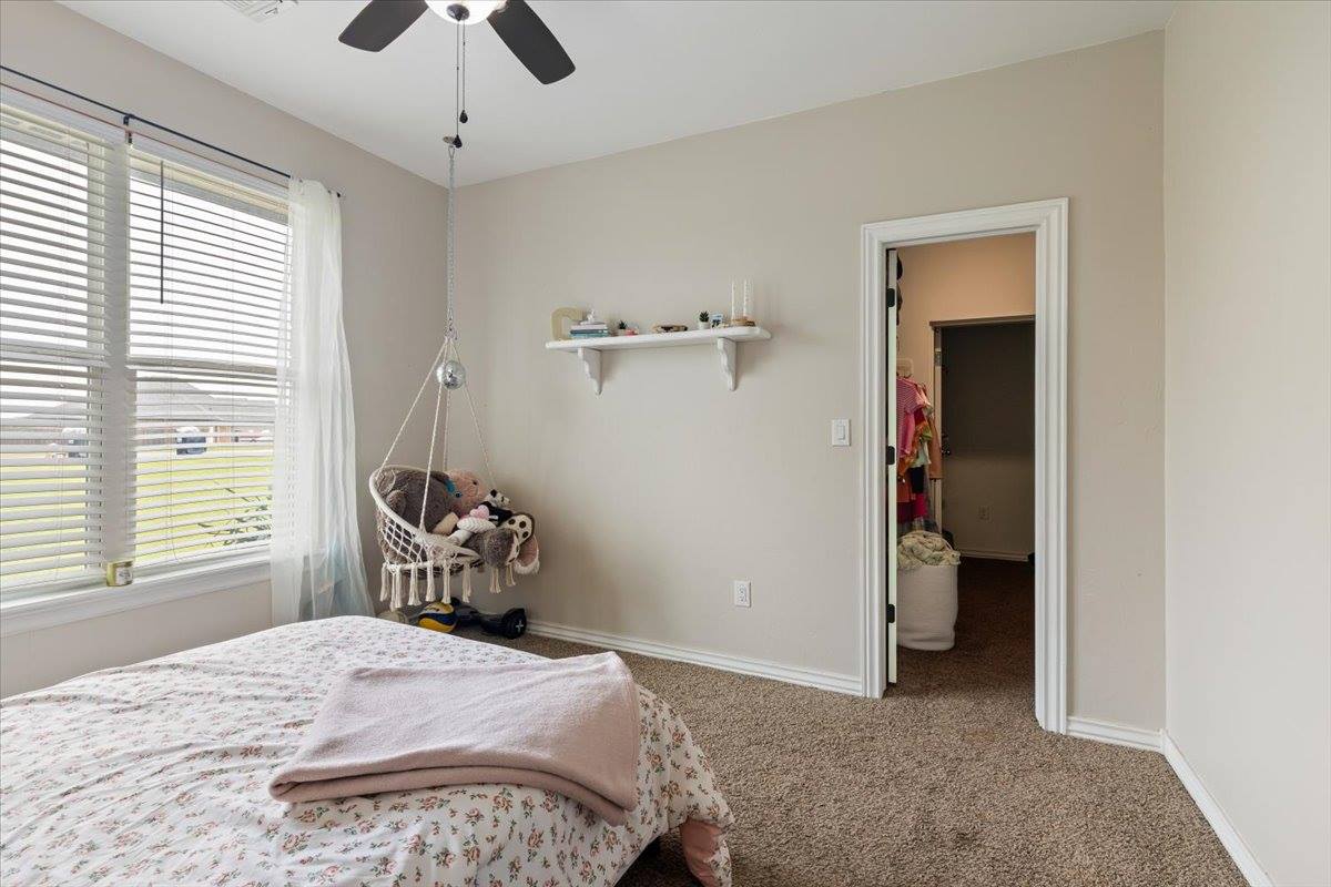 141 SW Elk Creek Loop, Cache, OK 73527