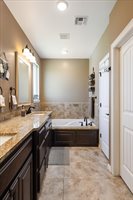 141 SW Elk Creek Loop, Cache, OK 73527