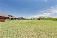 141 SW Elk Creek Loop, Cache, OK 73527