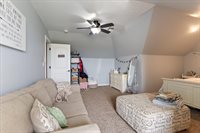 141 SW Elk Creek Loop, Cache, OK 73527