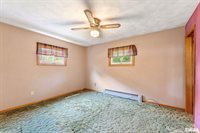 607 Greenway Avenue, Colona, IL 61241