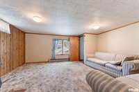 607 Greenway Avenue, Colona, IL 61241