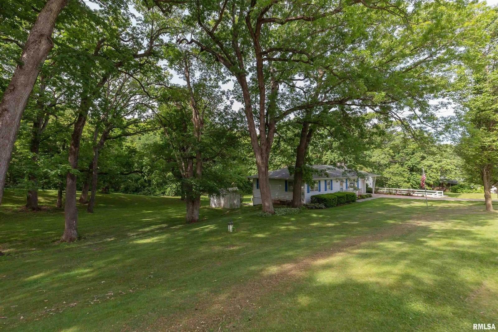 12312 Niabi Zoo Road, Coal Valley, IL 61240