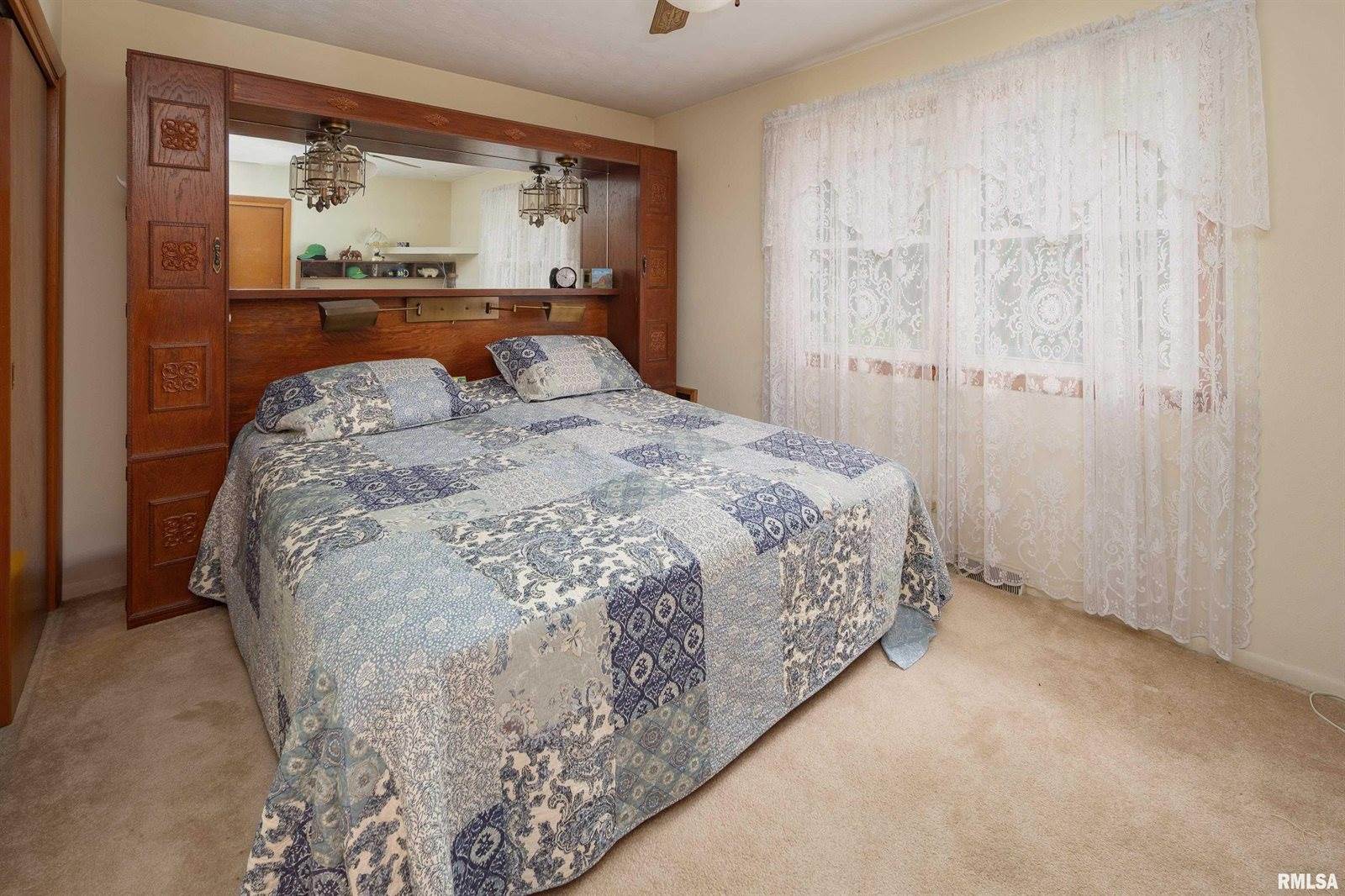 12312 Niabi Zoo Road, Coal Valley, IL 61240