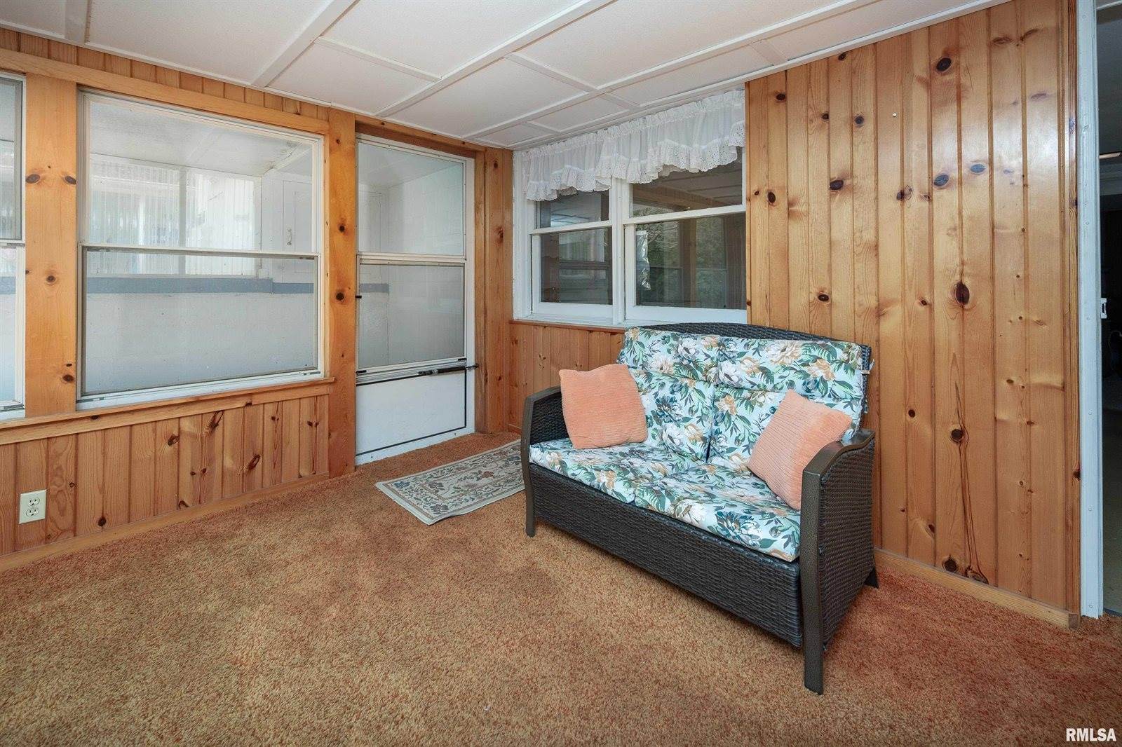 12312 Niabi Zoo Road, Coal Valley, IL 61240