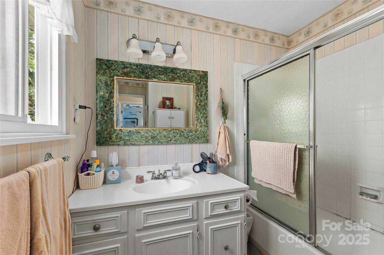 141 Elkwood Avenue, Asheville, NC 28804