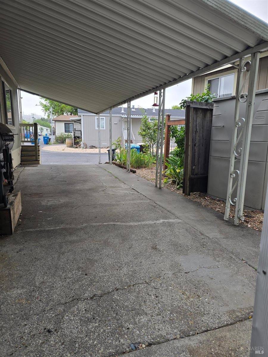 5341 Huckleberry Way, Santa Rosa, CA 95403