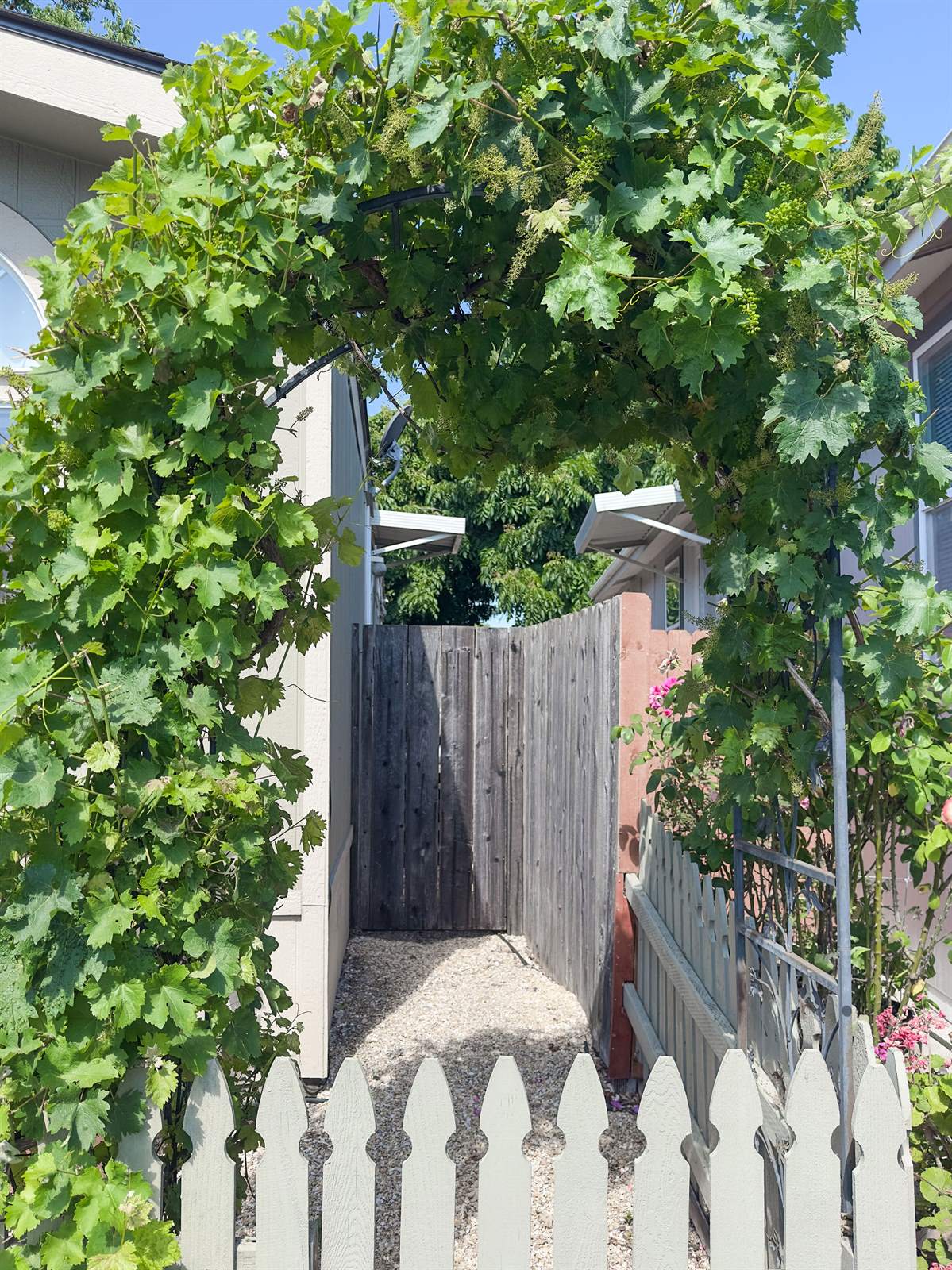 5341 Huckleberry Way, Santa Rosa, CA 95403