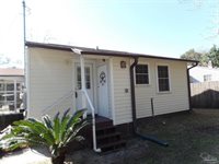 323 Chaseville St, Pensacola, FL 32507