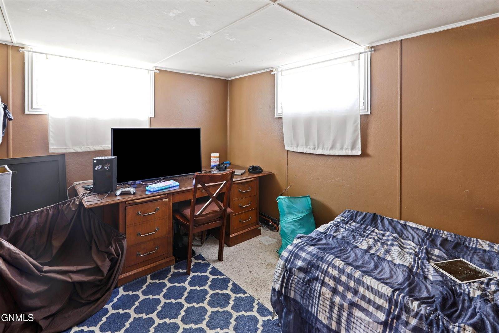 922 6th Avenue West, Williston, ND 58801