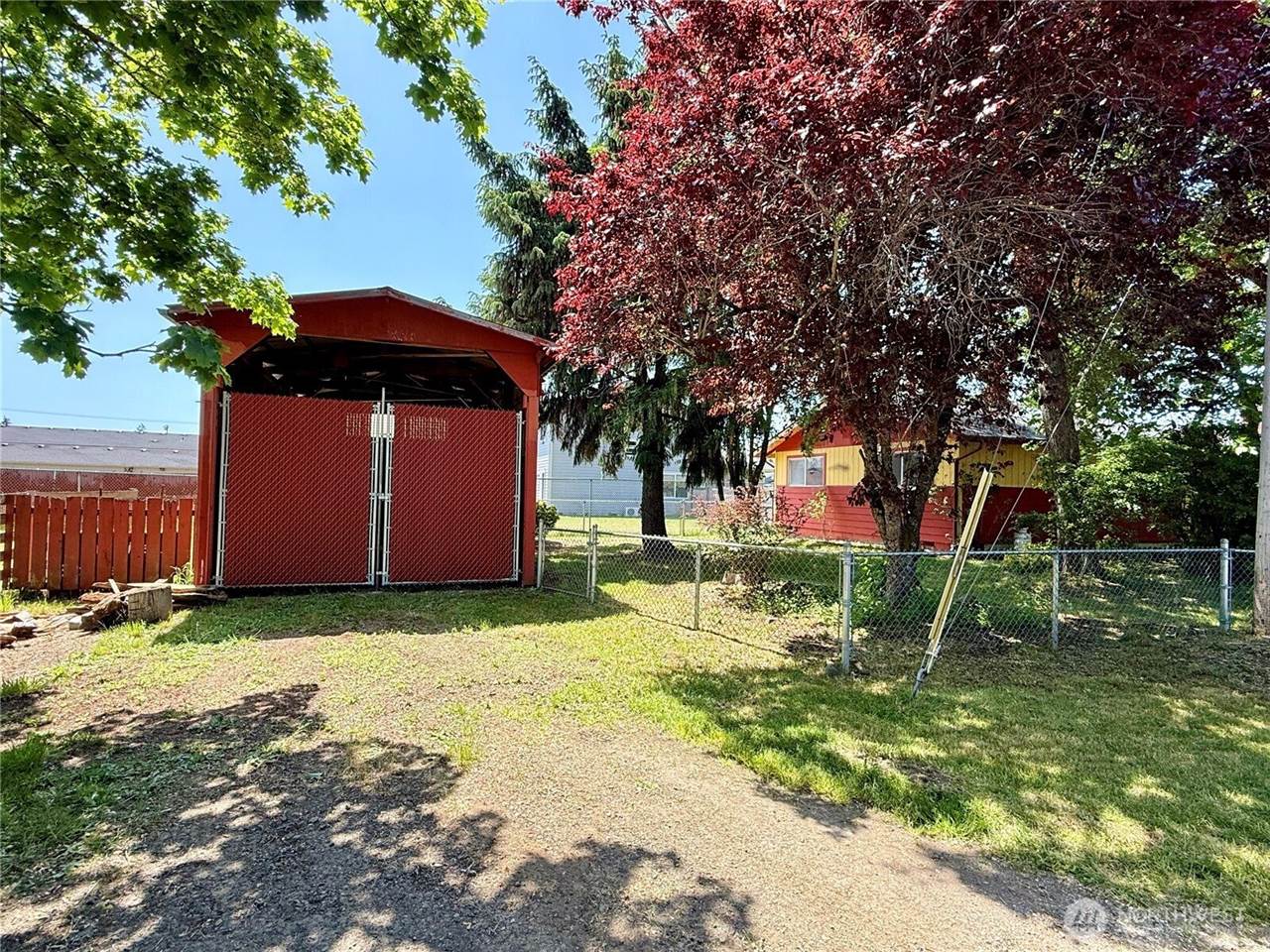 201 Montana Street South, Rainier, WA 98576