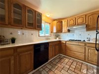 201 Montana Street South, Rainier, WA 98576