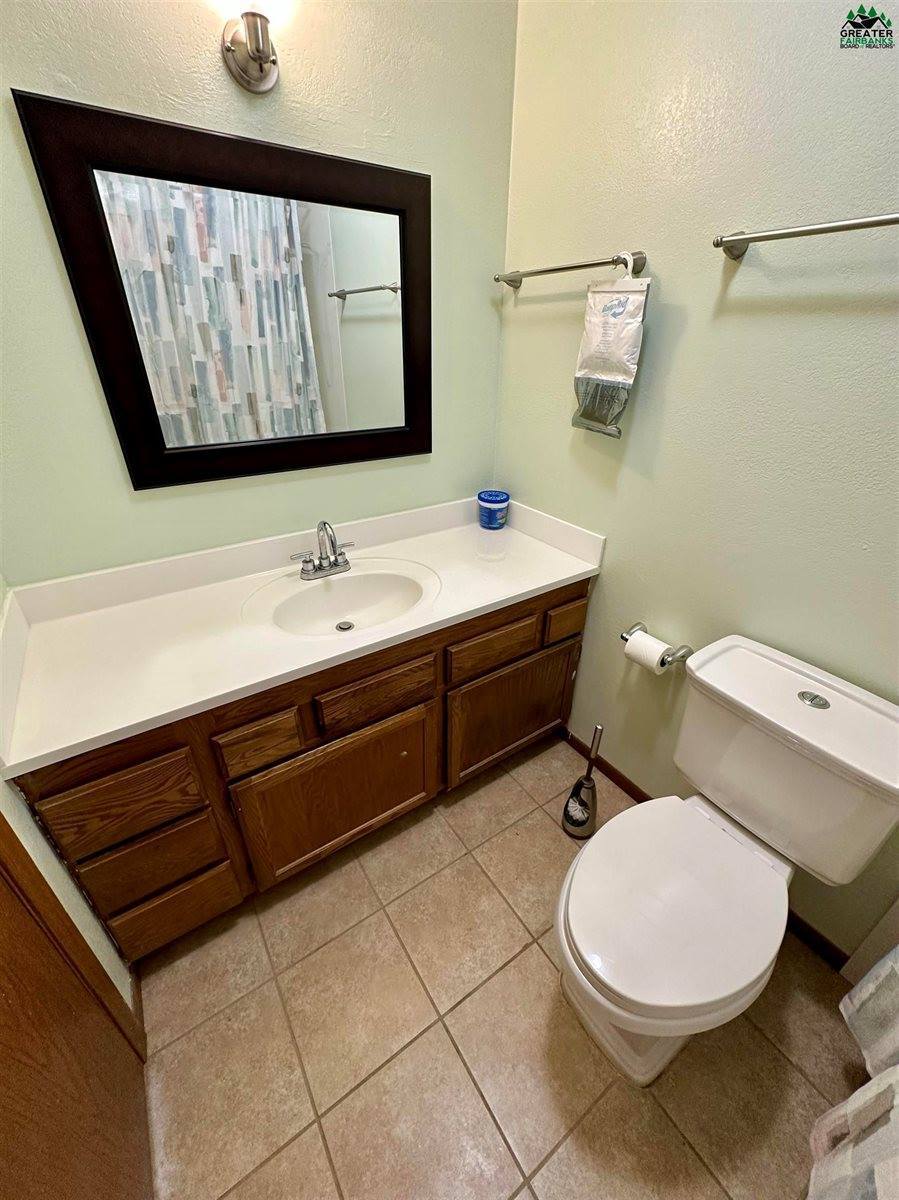 434 Cindy Drive, Fairbanks, AK 99701