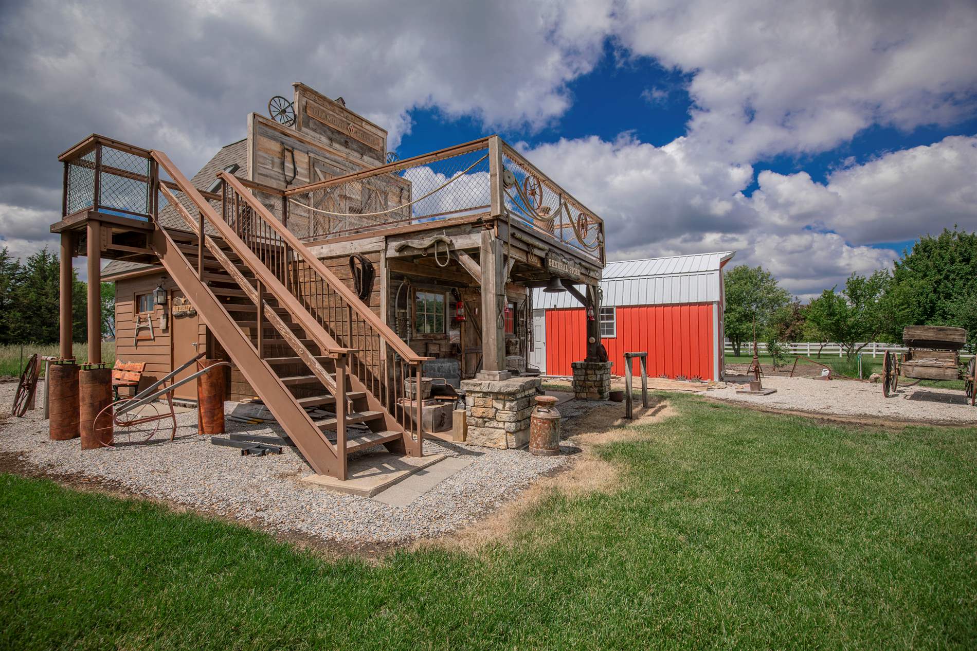 6045 SE 61st St, Tecumseh, KS 66542