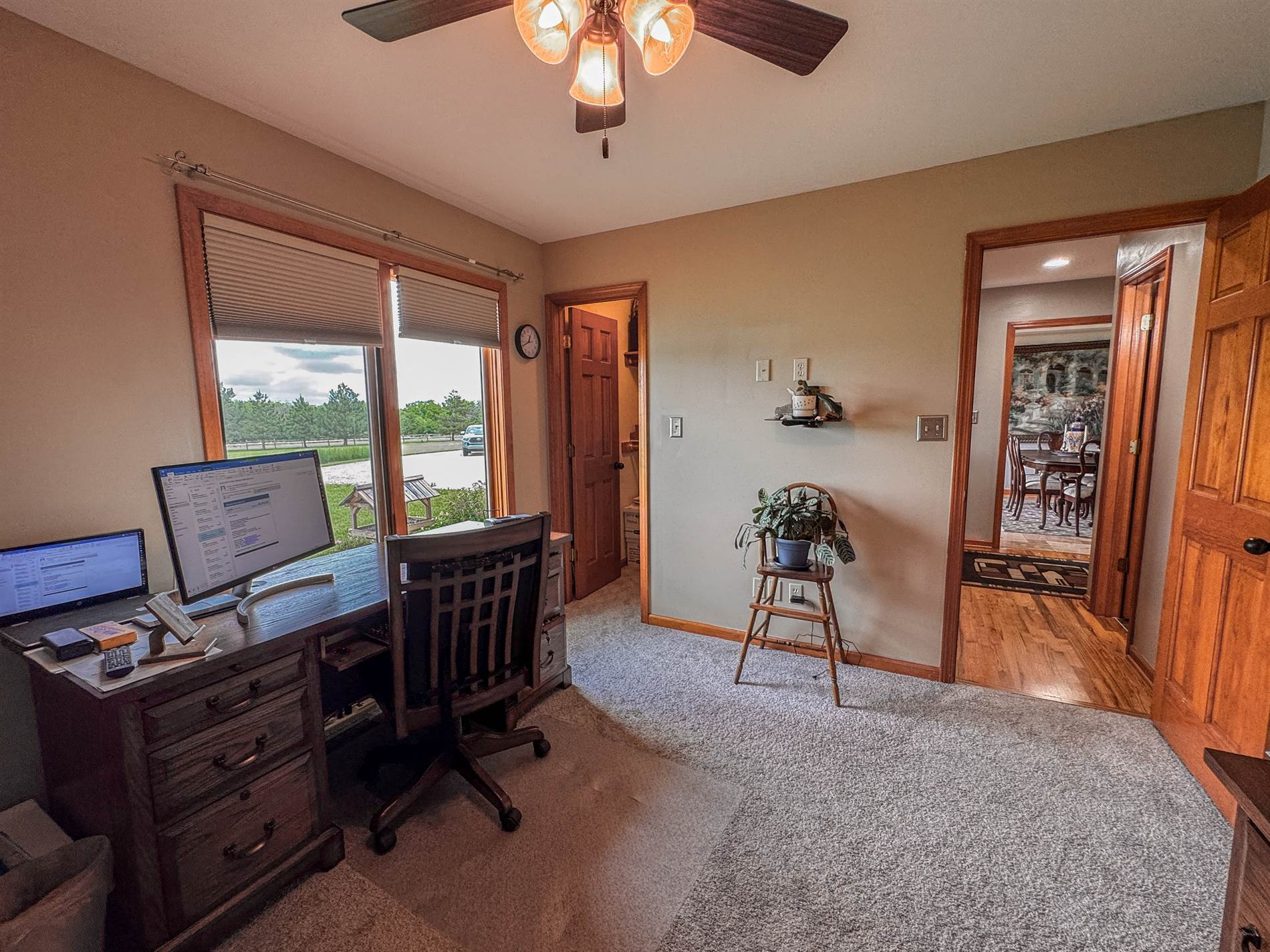 6045 SE 61st St, Tecumseh, KS 66542