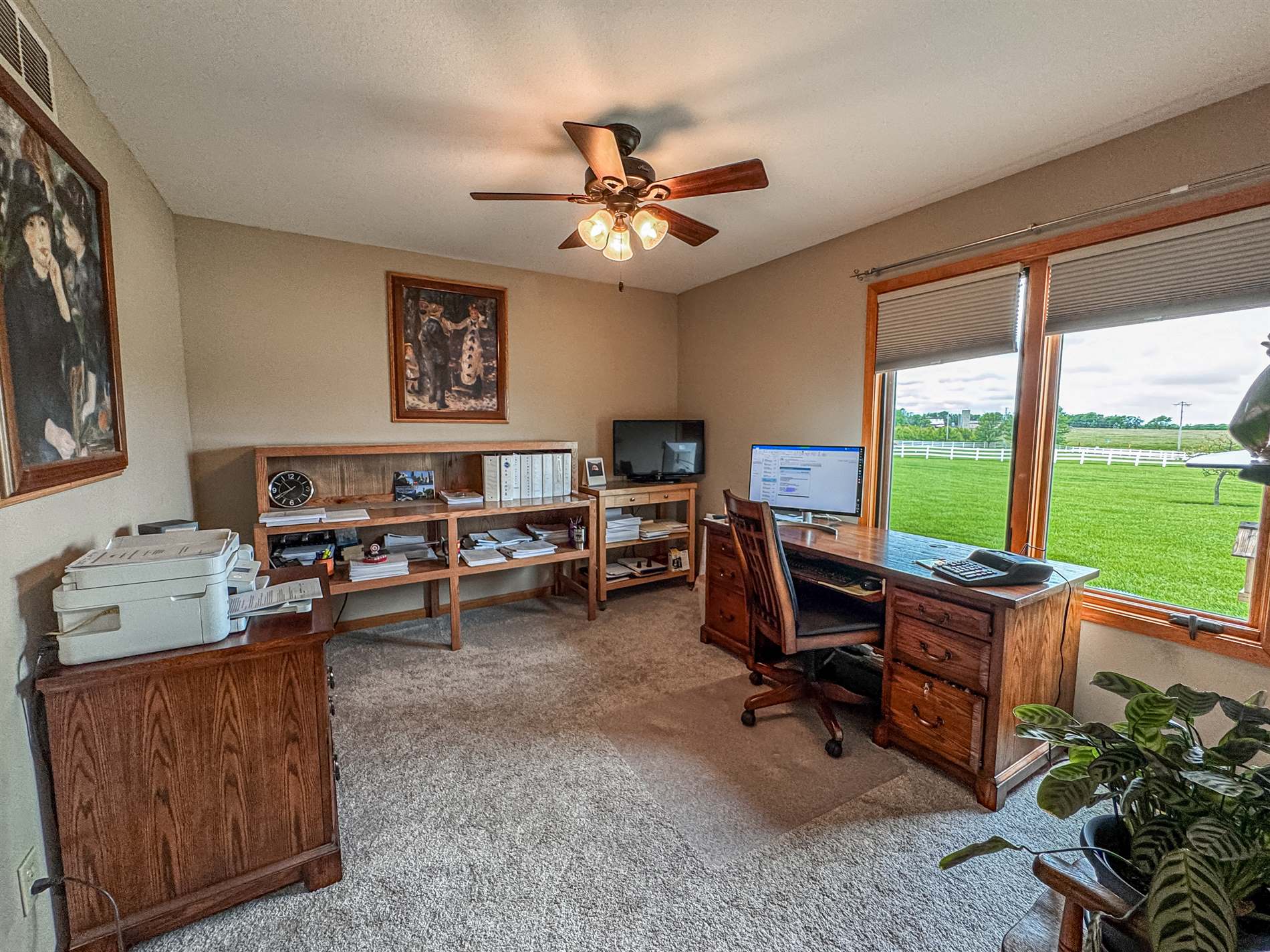 6045 SE 61st St, Tecumseh, KS 66542