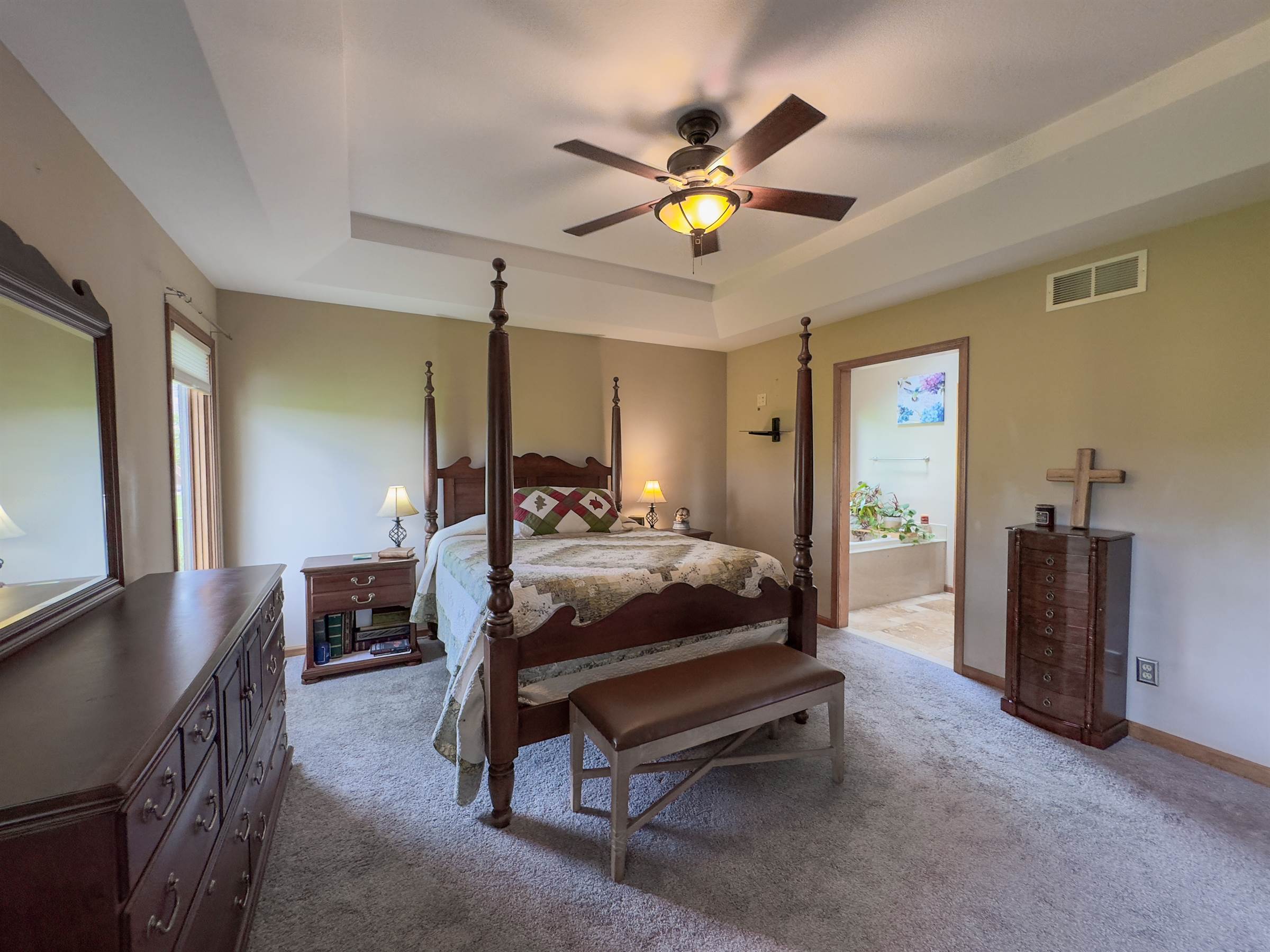 6045 SE 61st St, Tecumseh, KS 66542