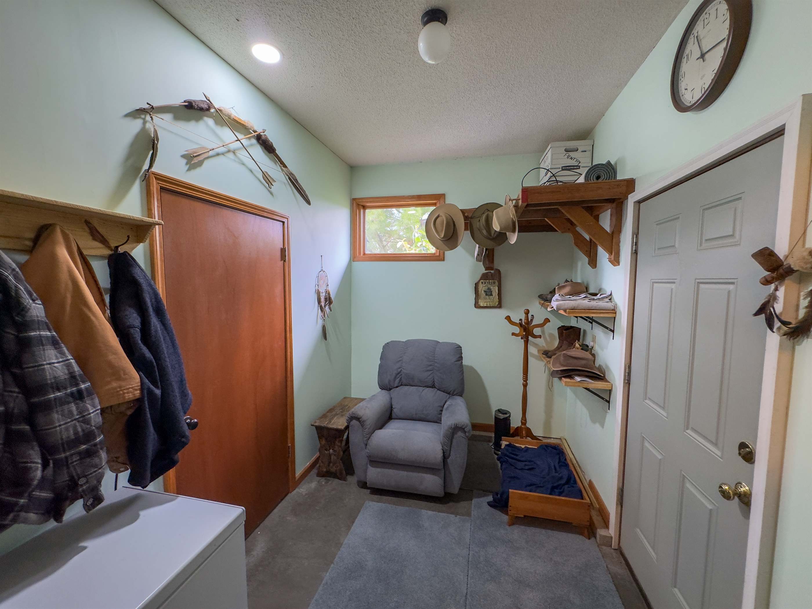 6045 SE 61st St, Tecumseh, KS 66542