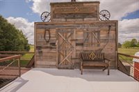 6045 SE 61st St, Tecumseh, KS 66542