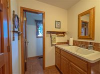 6045 SE 61st St, Tecumseh, KS 66542