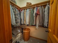 6045 SE 61st St, Tecumseh, KS 66542