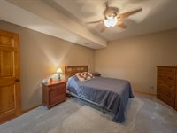 6045 SE 61st St, Tecumseh, KS 66542