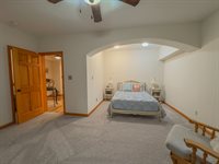 6045 SE 61st St, Tecumseh, KS 66542