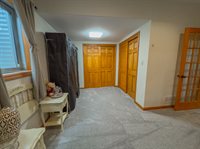 6045 SE 61st St, Tecumseh, KS 66542