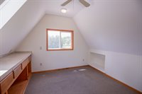 6045 SE 61st St, Tecumseh, KS 66542