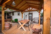 6045 SE 61st St, Tecumseh, KS 66542