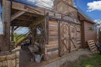 6045 SE 61st St, Tecumseh, KS 66542